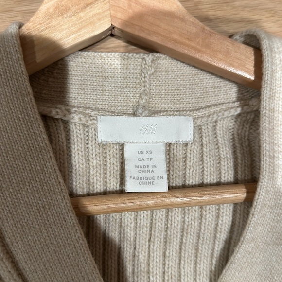 Cream Ribbed Button-Up Cardigan - Picture 6 of 7